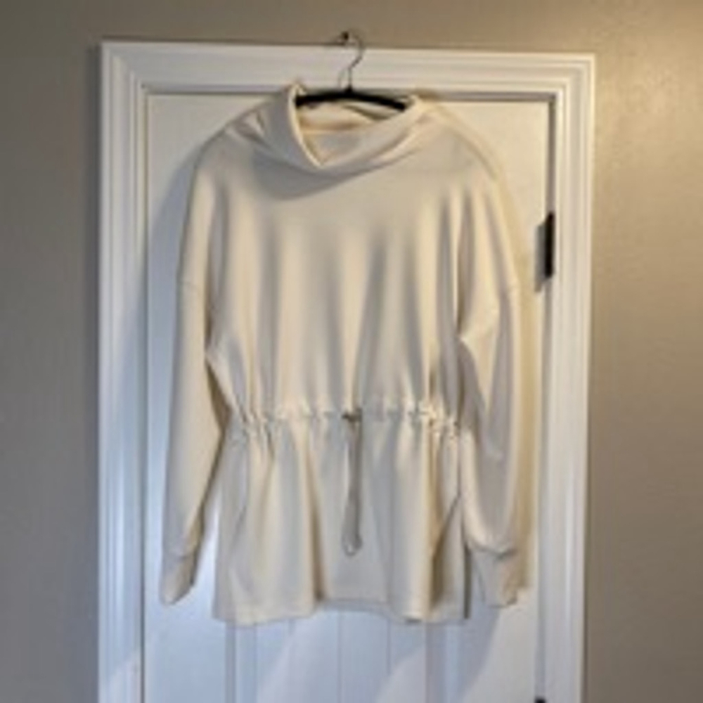 Women's Te Verde Cream Tunic Top Size S